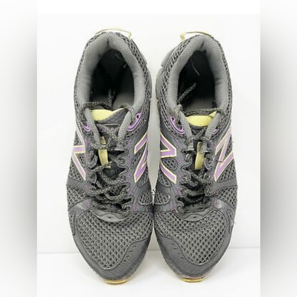 New balance 810v2 sz 7